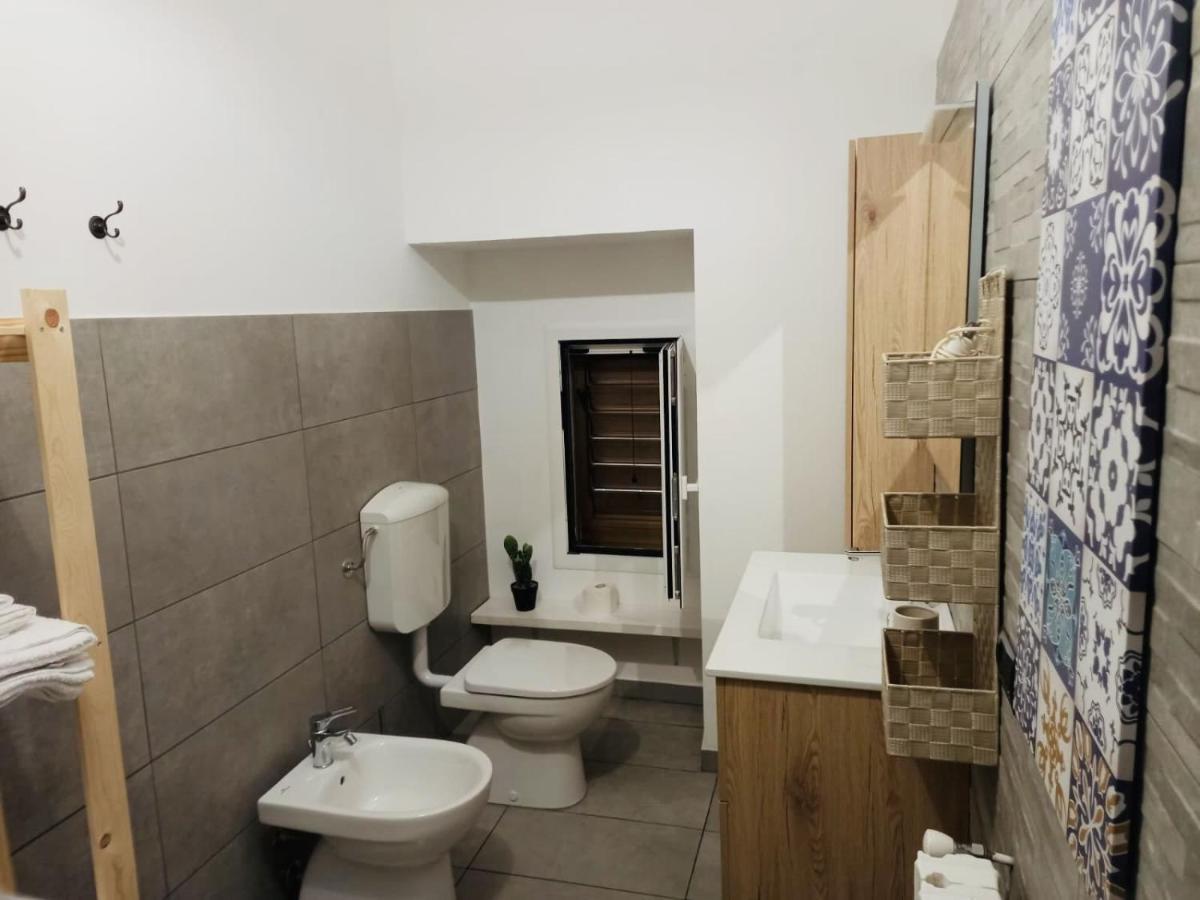 Apartamento Loft Panoramico Caltagirone Centro Exterior foto